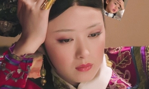 《抖音》蒋欣在这里表情包分享